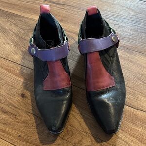 Stylish Black and Red Women's Shoes